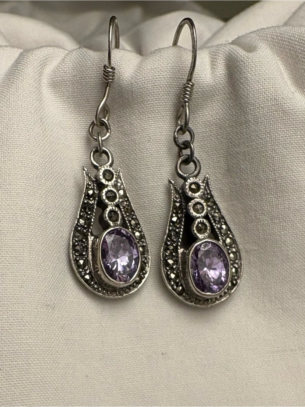 Vintage 925 Sterling Silver Purple CZ Marcasite Style Teardrop Dangle Earrings